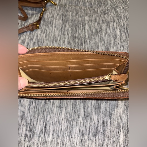 Frye DEMI Leather Zip Around Wallet Whiskey Distressed Western Bohemian - Picture 8 of 15